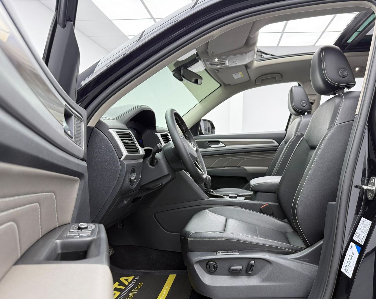 فولكس واجن تيرامونت Comfortline 3.6L 2022 Volkswagen Teramont Comfortline, 2027 VW Warranty, Full VW Service History, 7