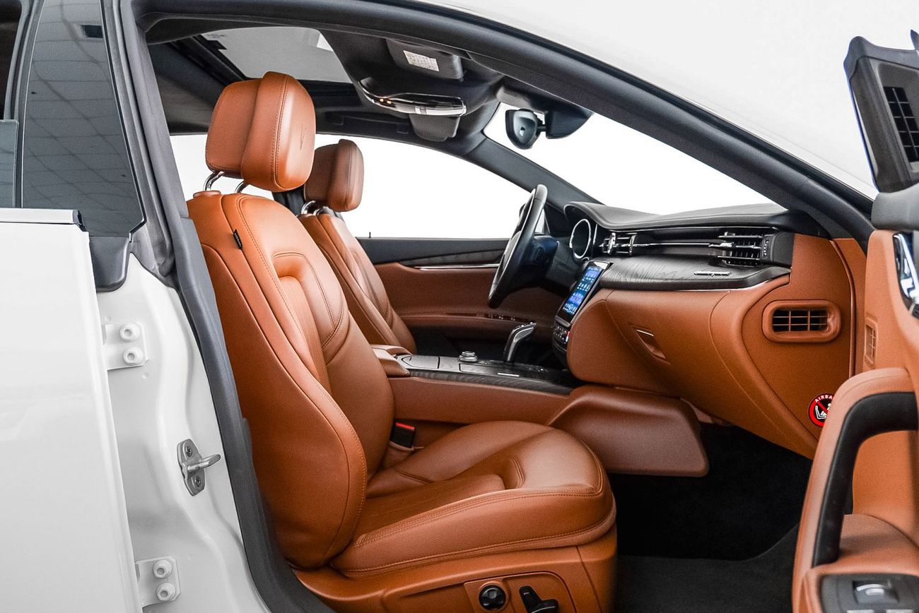 Maserati Quattroporte