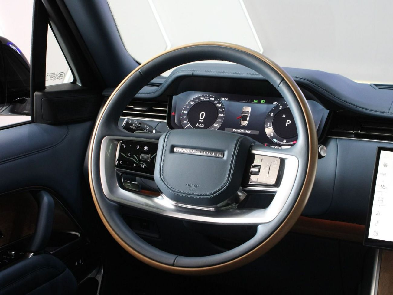 Land Rover Range Rover VOGUE SV | Special Edition