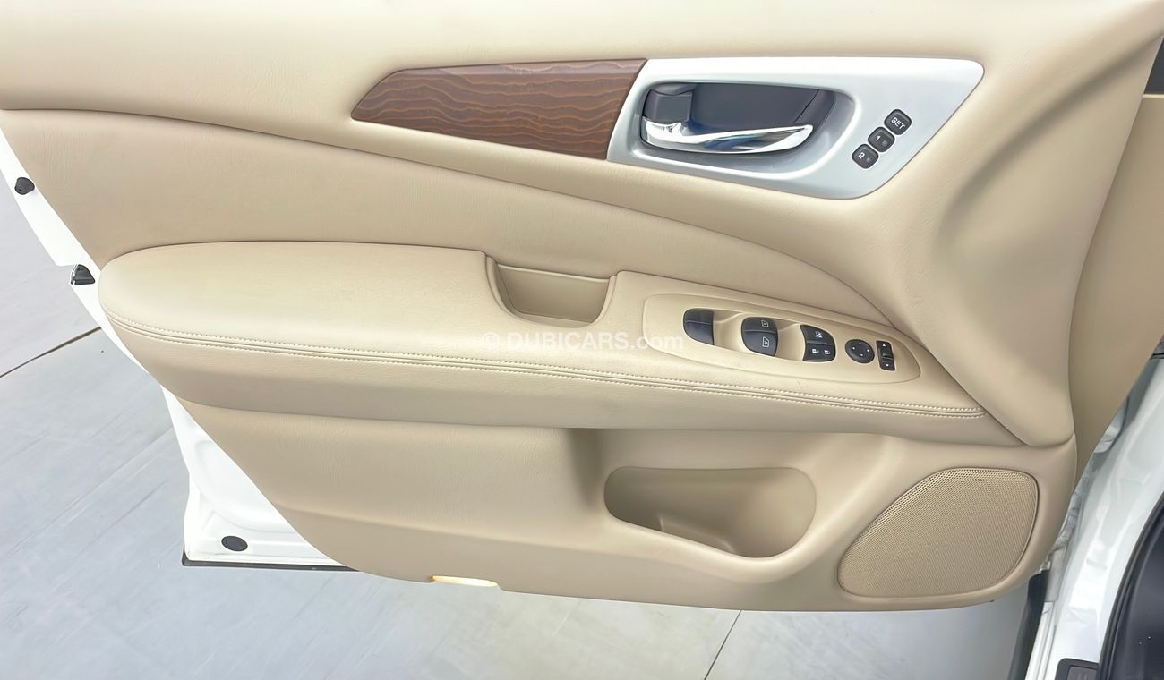 Nissan Pathfinder 3.5