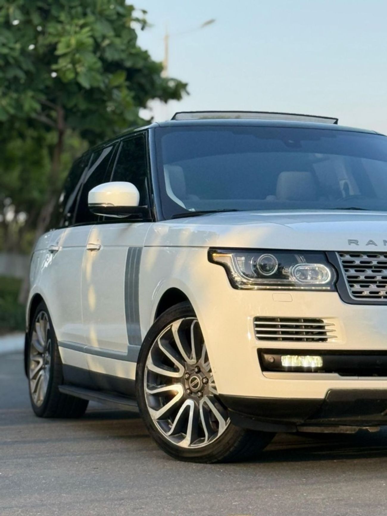 Land Rover Range Rover Vogue SE 5.0L