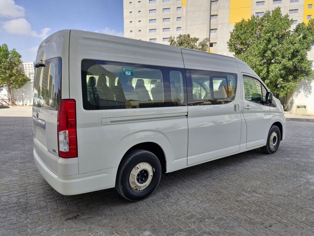 تويوتا هاياس 2026 TOYOTA HIACE HiROOF GL AUTO 3.5L 3PELR GCC BRAND NEW 0KM