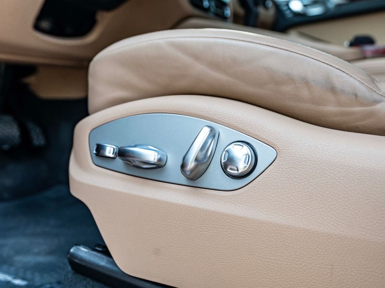 Porsche Macan S 2.9L (375 HP)