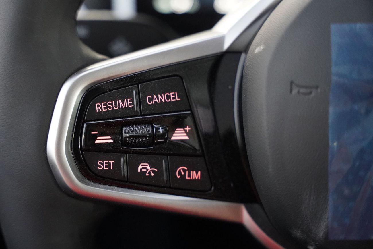 BMW i3 2026 BMW e-Drive 35L M-Sport Package FWD 0Km