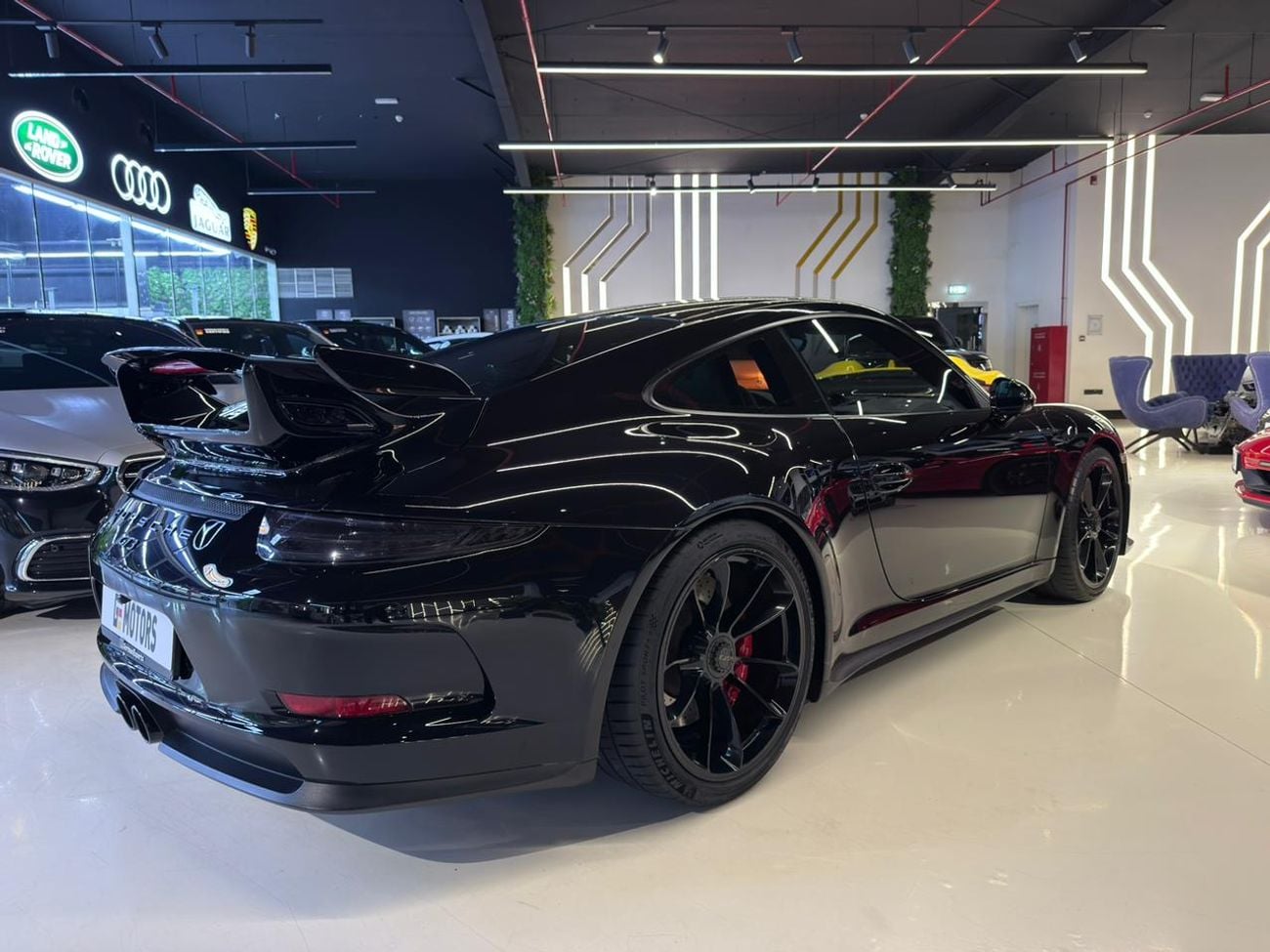 Porsche 911 GT3 3.8L (475 HP) Coupe 2016 Porsche 911 GT3 - GCC Specs - Dealer Warranty Till 11/26 - Full Service