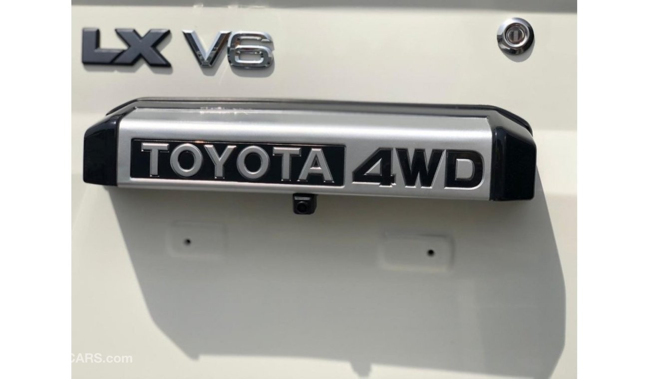 Toyota Land Cruiser Hard Top 76 HT 5DR