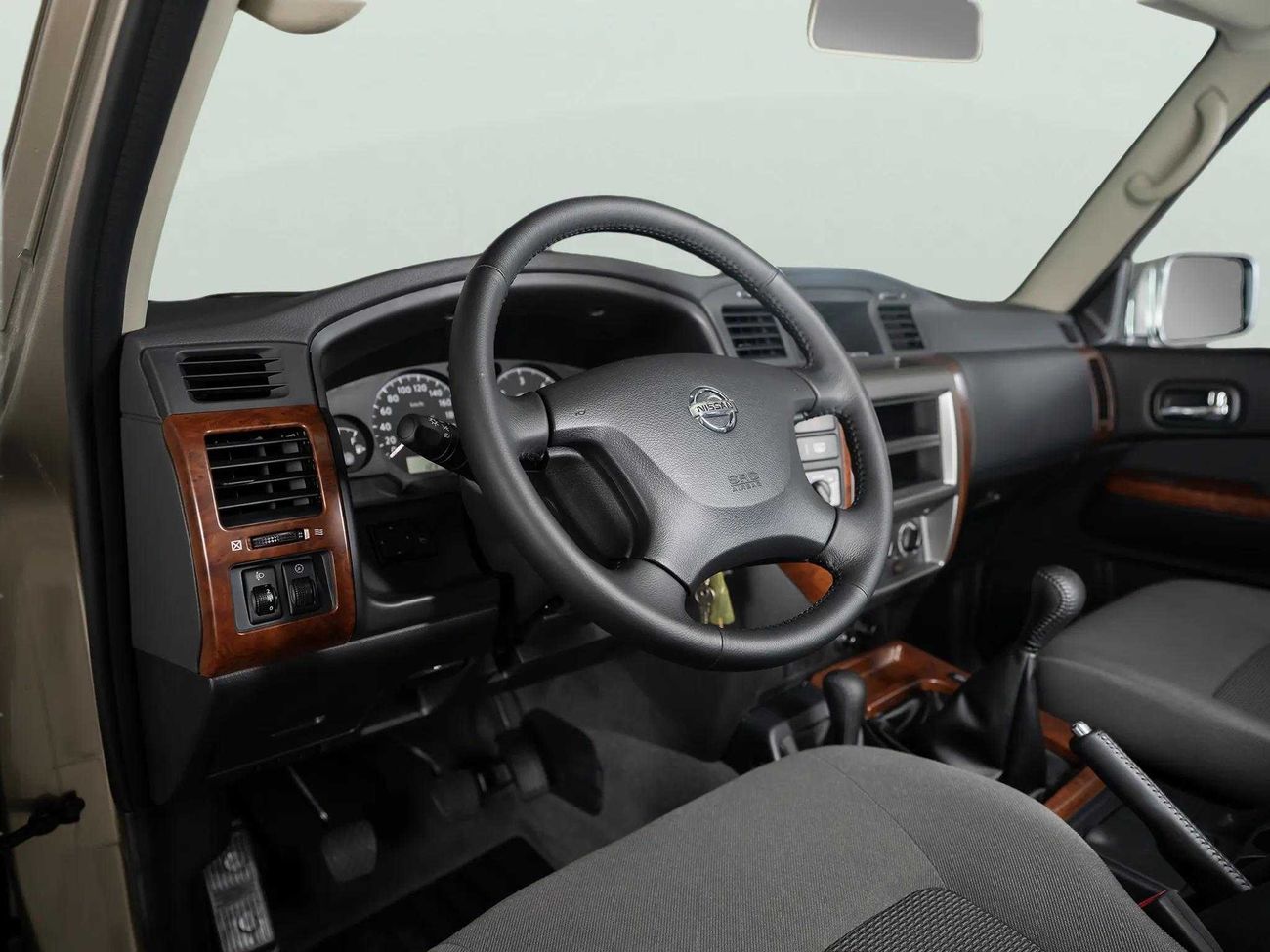 Nissan Patrol Safari SAFARI 4.8