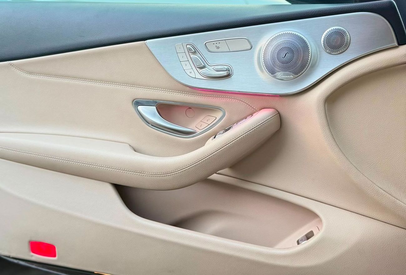 Mercedes Benz C300 STD