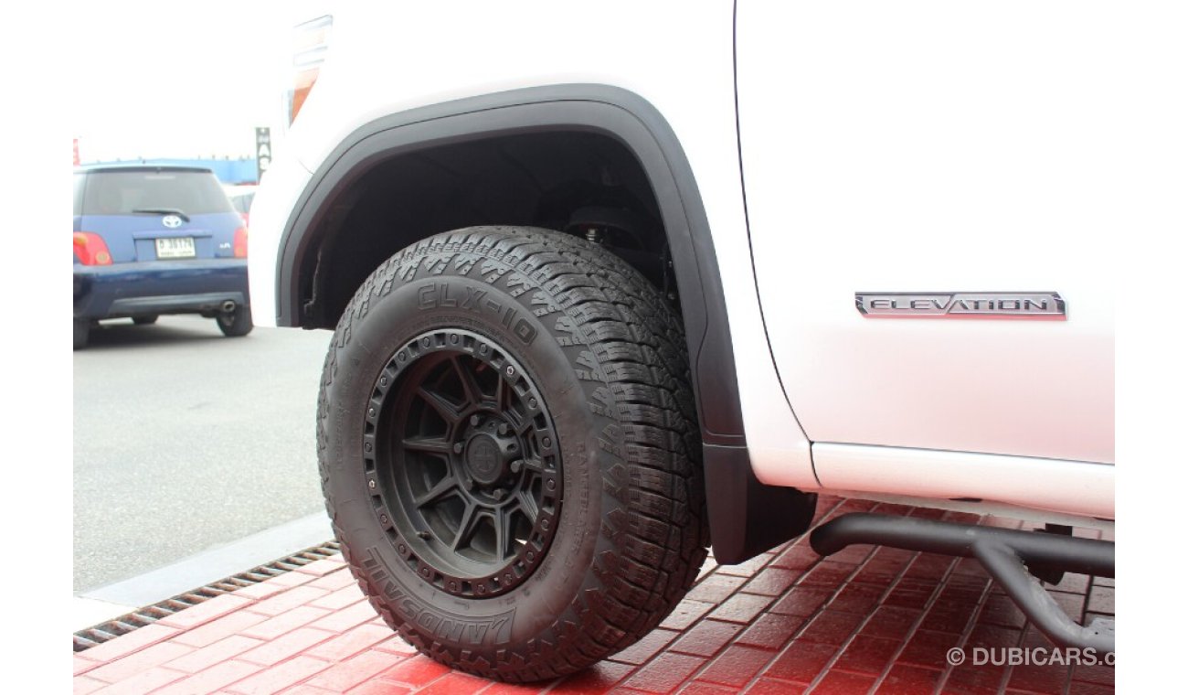 GMC Sierra (2019)  ELEVATION 4X4, GCC