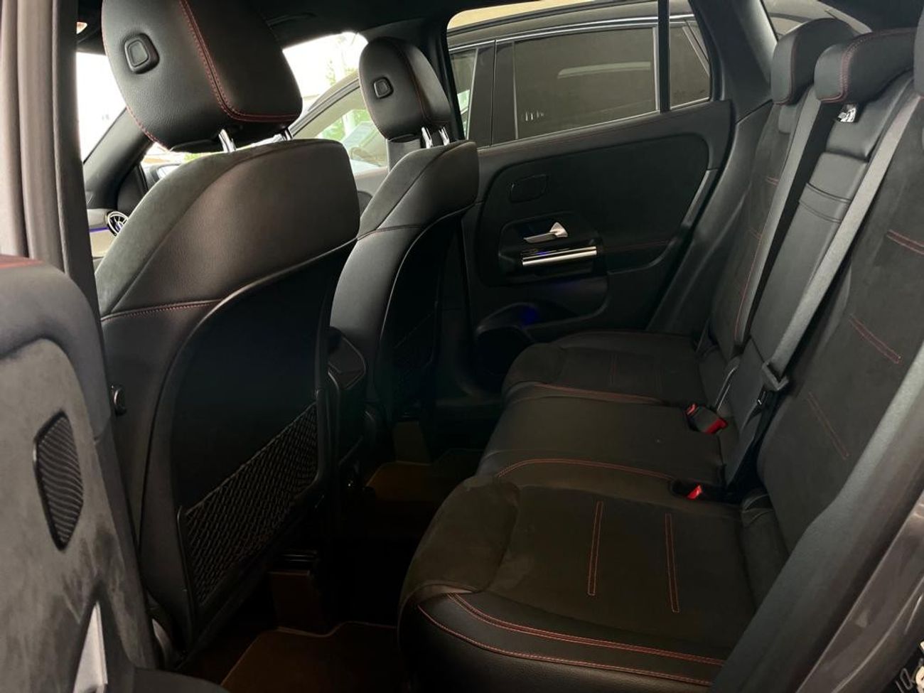 مرسيدس بنز GLA 250 بريميوم