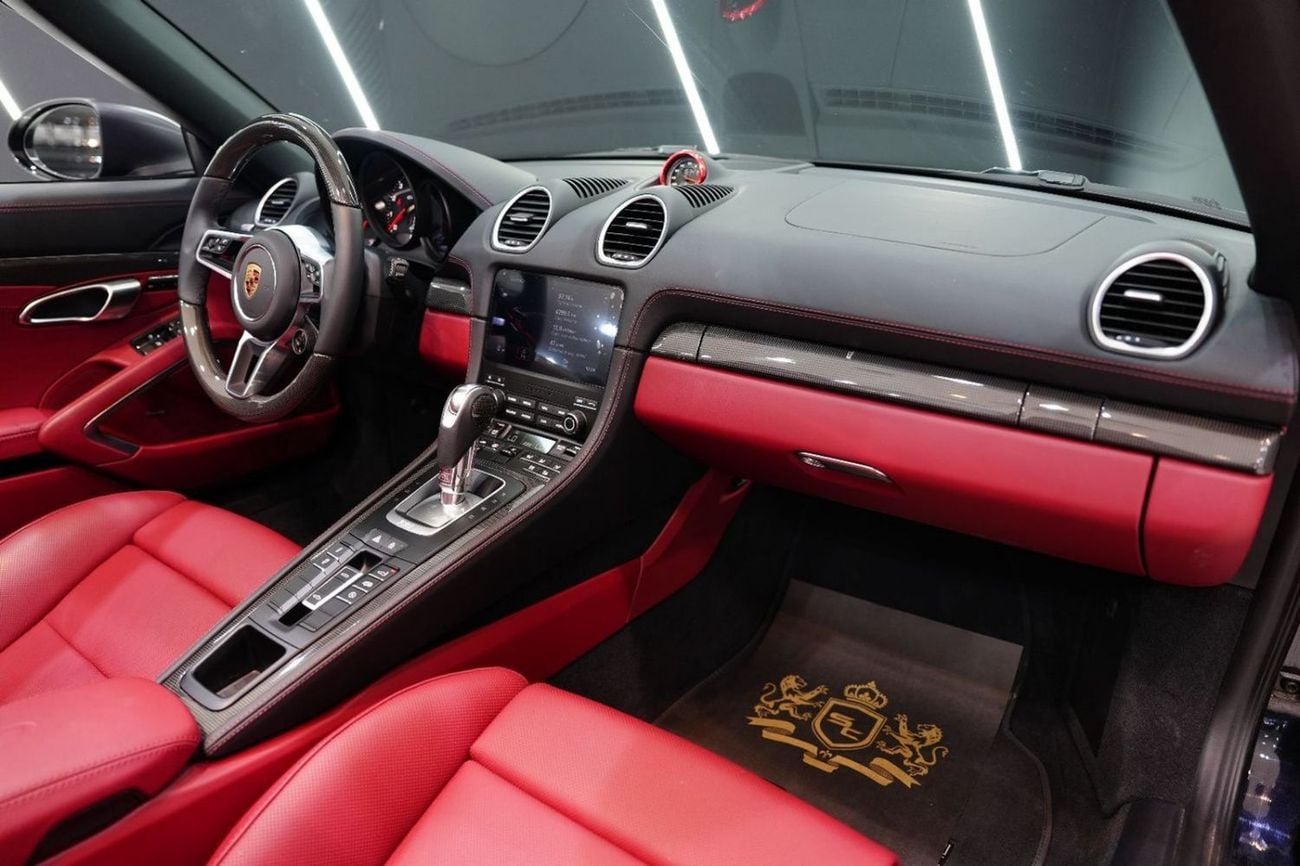 Porsche 718 Boxster GTS Carbon Interior Package, Sport Chrono, Al Nabooda Warranty!!