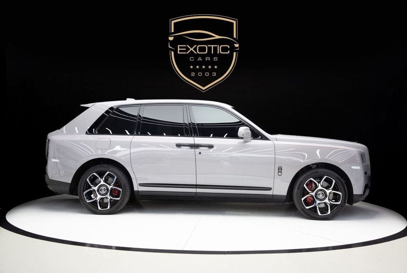 رولز رويس كولينان BLACK BADGE