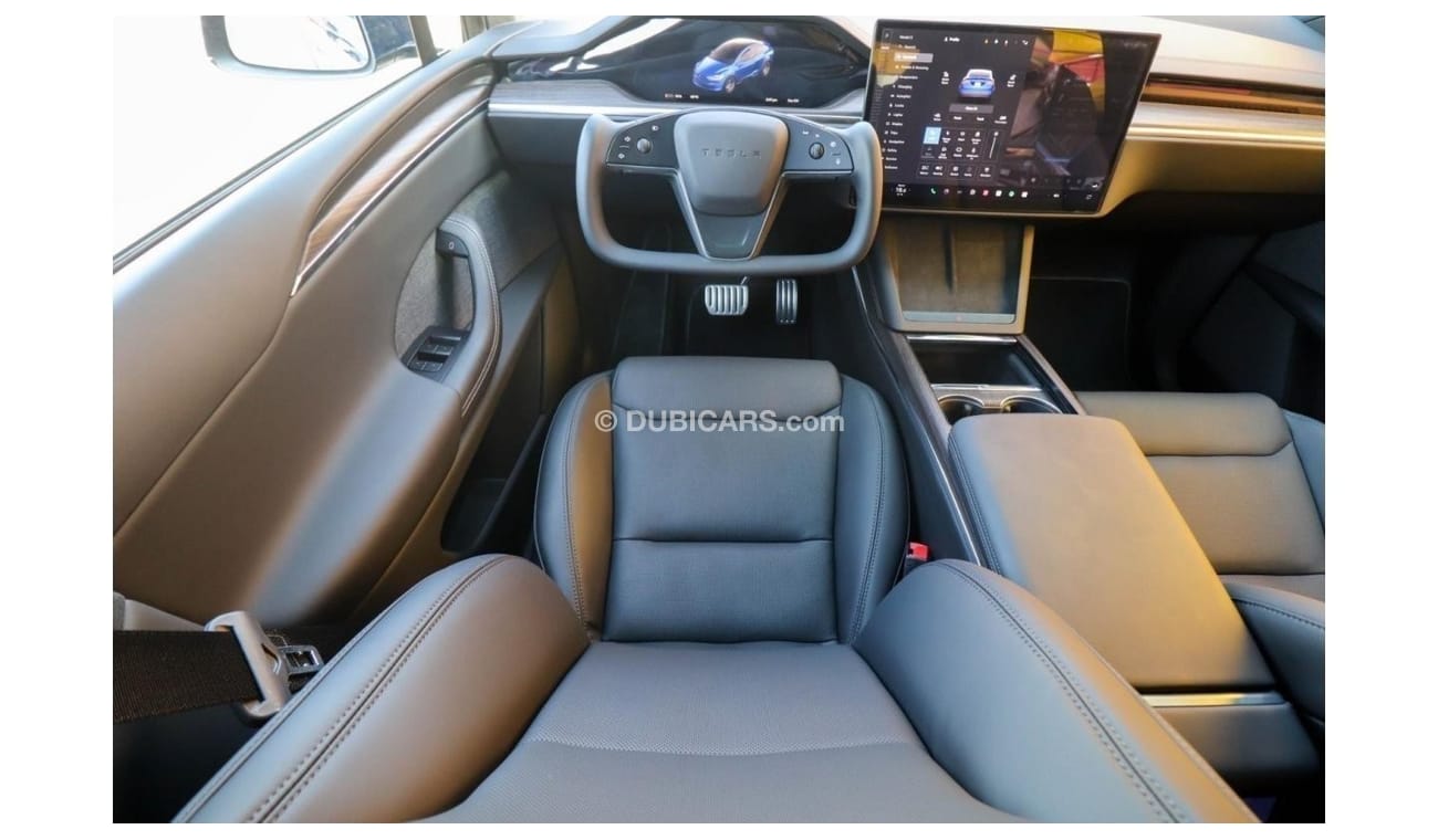 تسلا موديل اكس Tesla Model X Plaid 2023 (BRAND NEW) GCC under Agency Warranty with Flexible Down-Payment