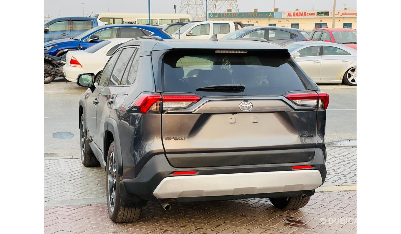 تويوتا راف ٤ Toyota RAV4 Petrol engine push start leather electric seats sunroof full option top of the range for