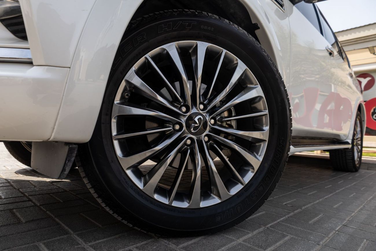 إنفينيتي QX80 Sensory 8 5.6L