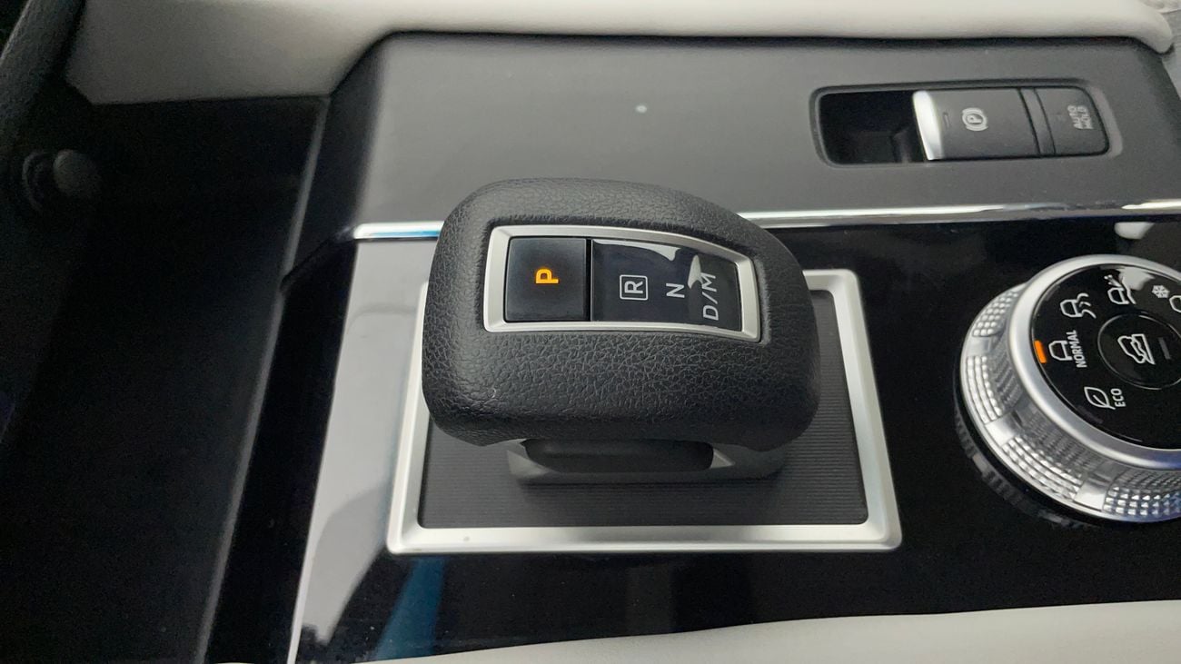 Mitsubishi Outlander 2.5L GLX Mid Line 2023 GLX MID LINE | AED 1049/Month | 0 DP | 30 Day Return | Warranty | Service His