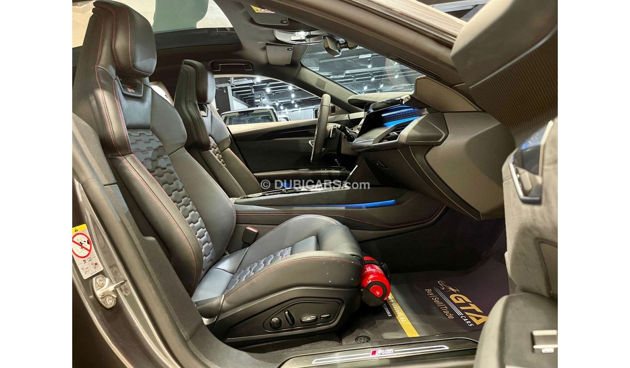 Audi etron 2022 Audi RS e-tron GT ( Brand New ), Only one in UAE, 5 Years Audi Warranty-Service Contract, GCC