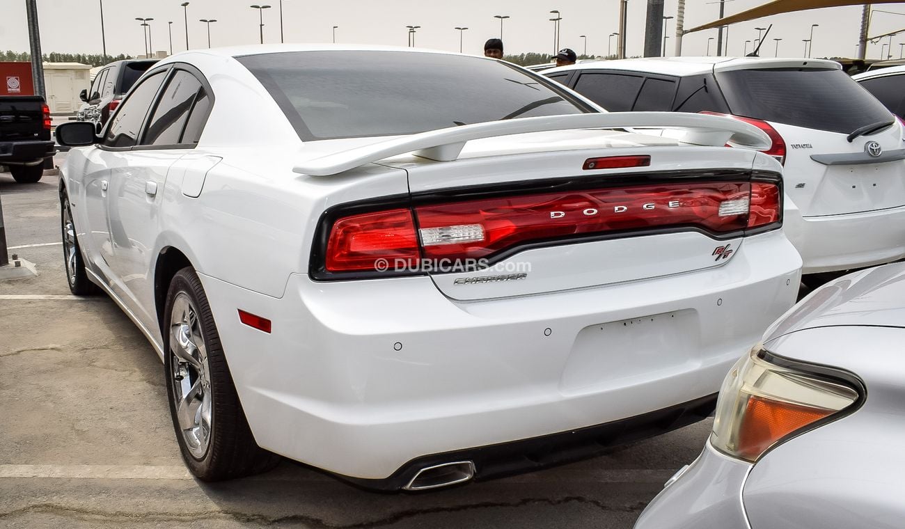 Dodge Charger R/T HEMI