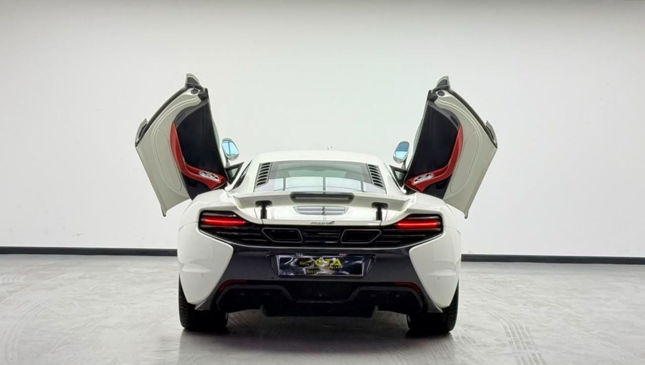 McLaren 650S 2016 McLaren 650 S Coupe, Full Service History, Very Low Km, Fully Loaded, Excellent Condition, GCC