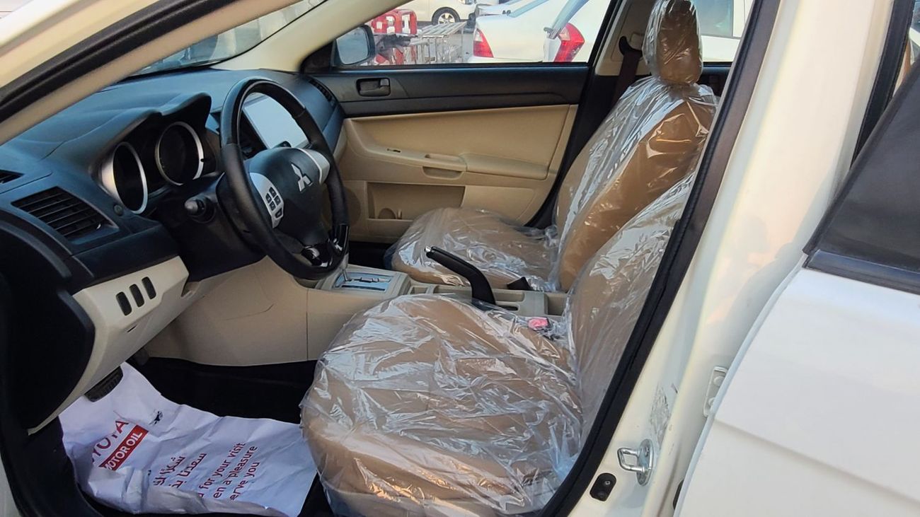 Mitsubishi Lancer خليجي