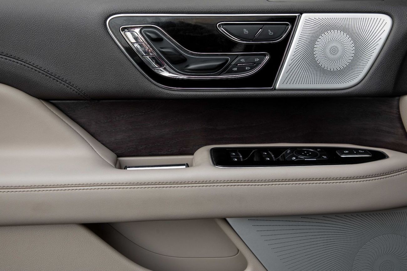 Lincoln Navigator 2023 | 5,679 P.M  | 0% Downpayment | LOW MILEAGE!