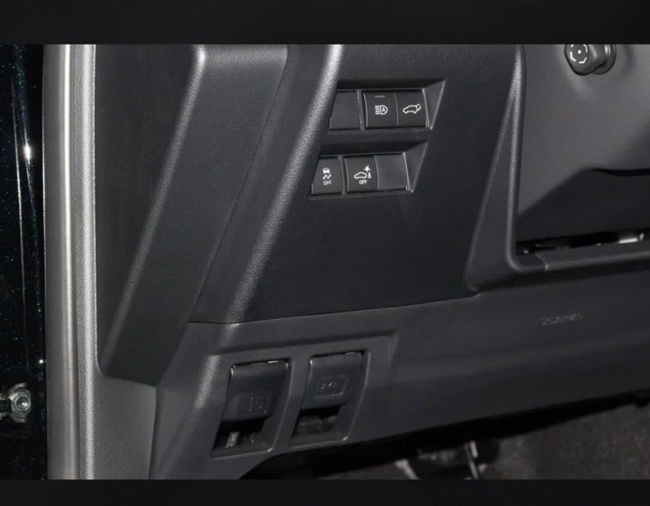 Toyota Land Cruiser 2023 TOYOTA LAND CRUISER LC300 4.0L VXR BLACK- RED AUTOMATIC FULL OPTION