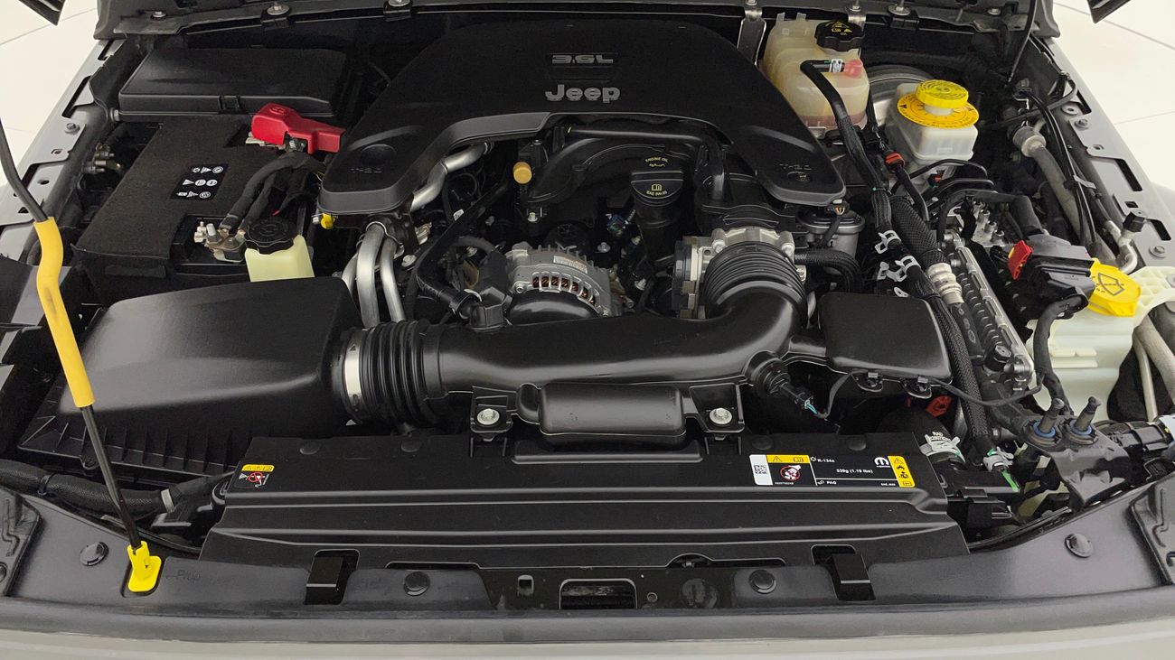 جيب رانجلر UNLIMITED SAHARA 3.6 | بدون دفعة مقدمة | اختبار القيادة في المنزل