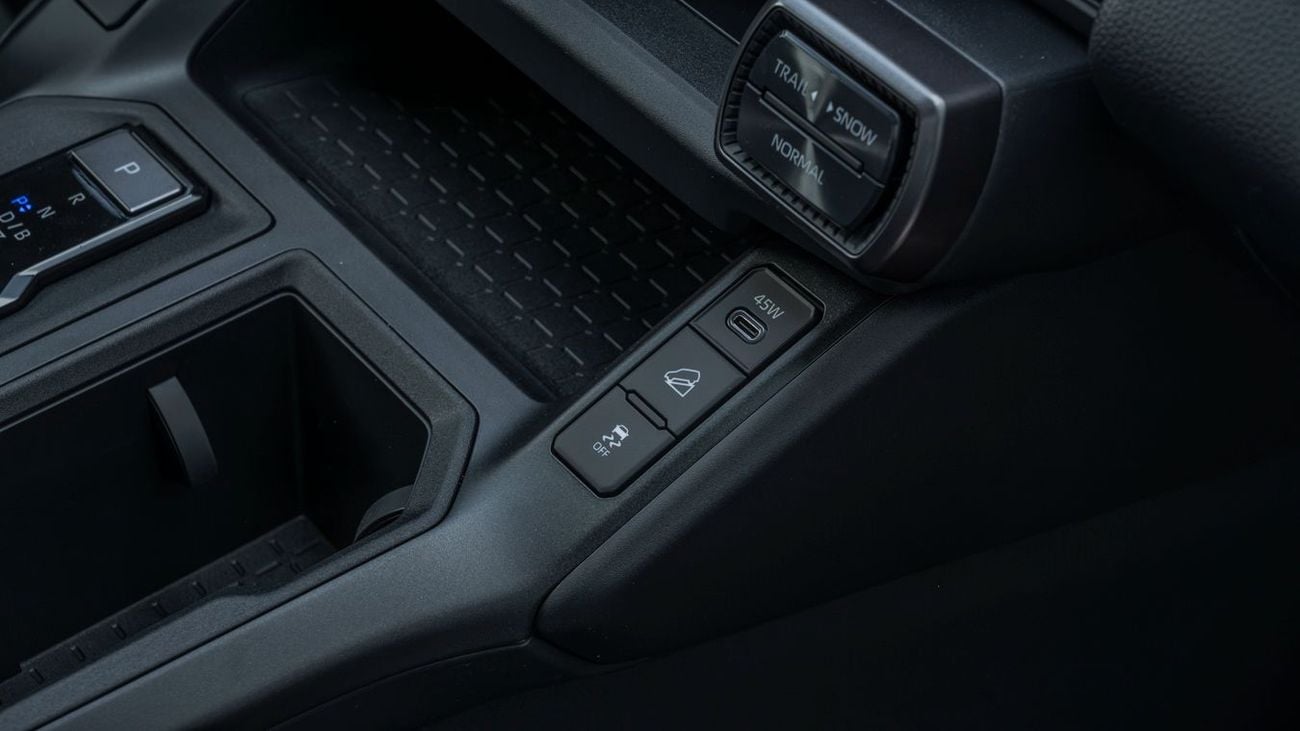 Toyota RAV4 TOYOTA RAV4 HEV 2.5 LTD HIGH -2026YM