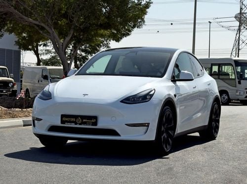 Tesla Model Y Long Range (AWD)