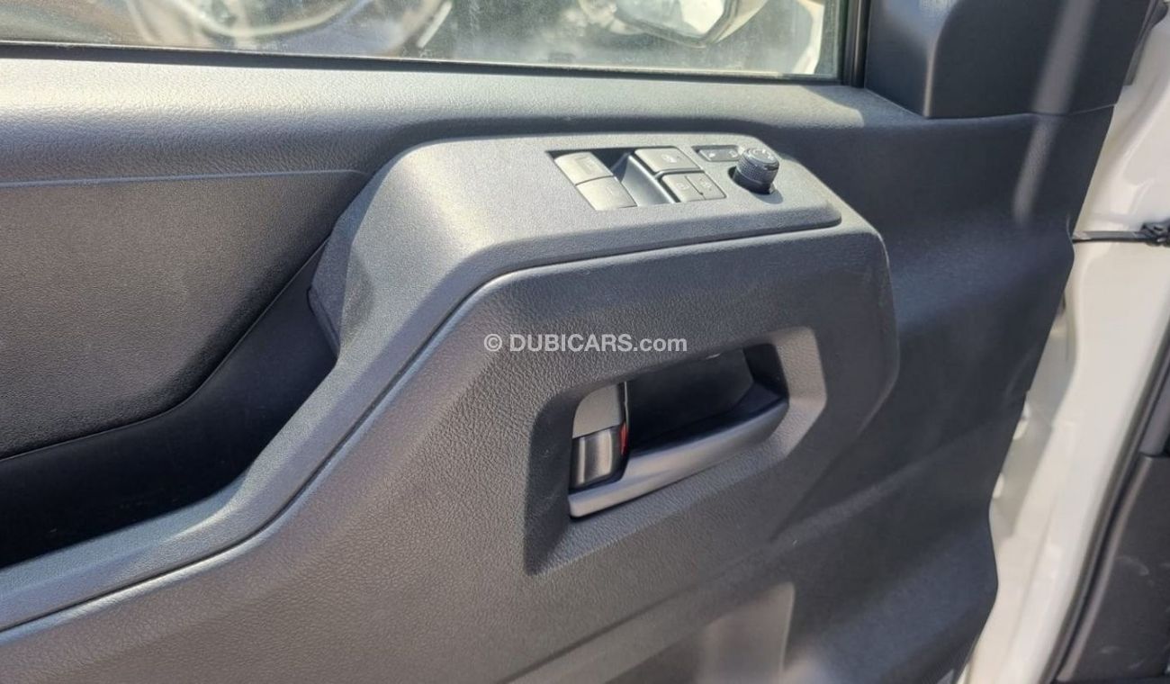 Toyota Hiace HI-ROOF 3.5L PETROL MANUAL MY2023