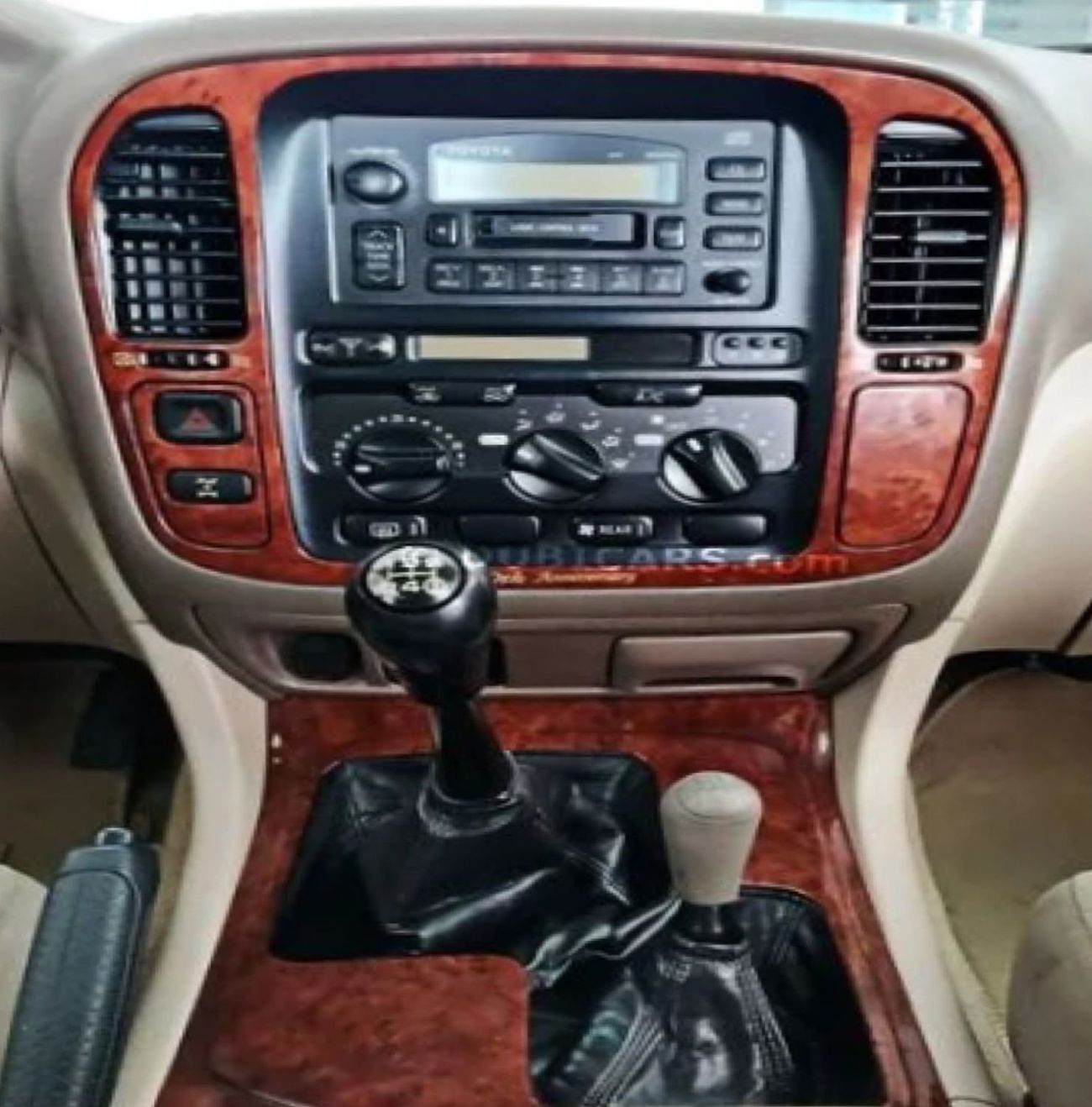 Toyota Land Cruiser VX.R V8 4.7L-8CYL MANUAL TRANSMISSION -EXCELLENT CONDITION