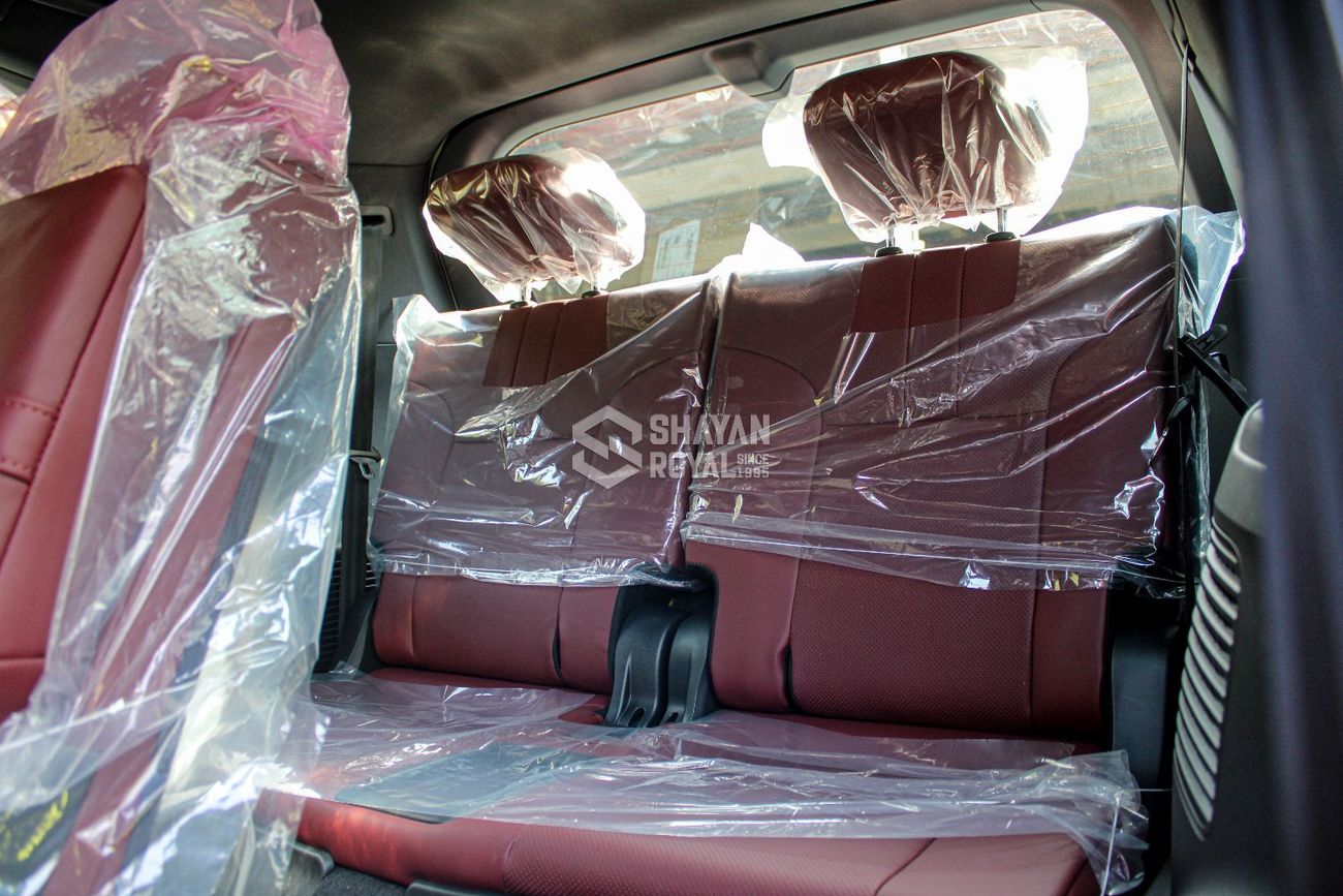 Lexus LX 700h TURBO SPORT 3.5L HYBRID V6 TT 7-SEATS 4WD AT 2025MY