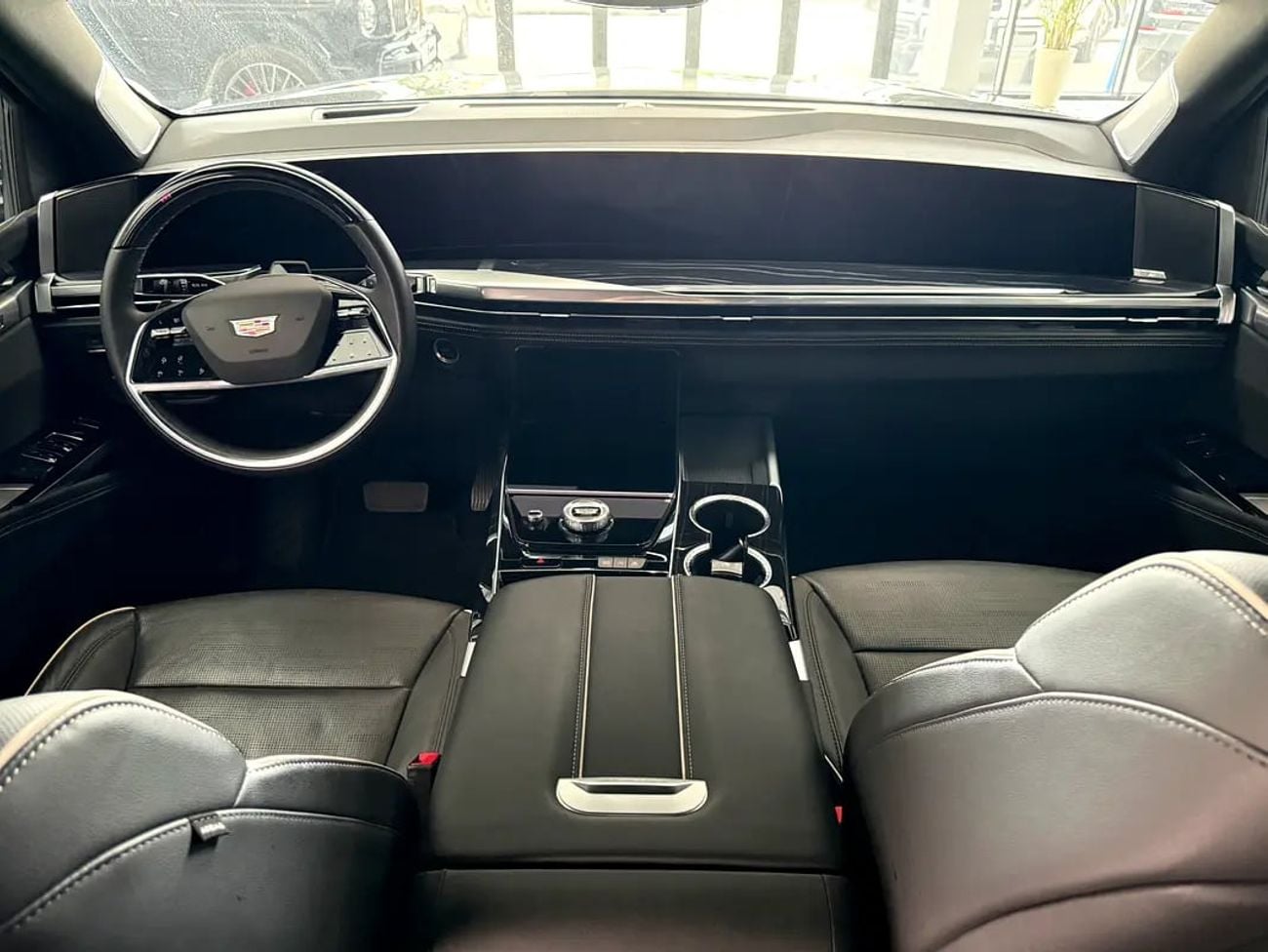 Cadillac Escalade ESV 6.2L ESV - GCC Specs - Brand New!