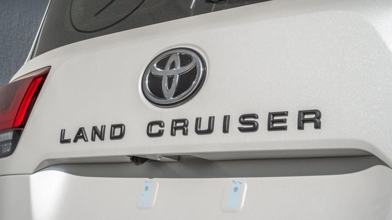 تويوتا لاند كروزر GR SPORT TOYOTA LANDCRUISER 3.3 GRS -2026YM