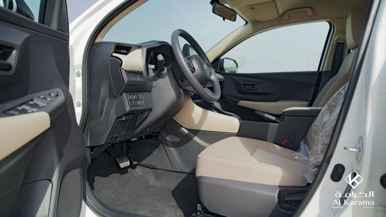 تويوتا يارس E 1.5L Petrol Engine with Automatic Transmission - GCC Specification - Touch Screen Media Player - Zer