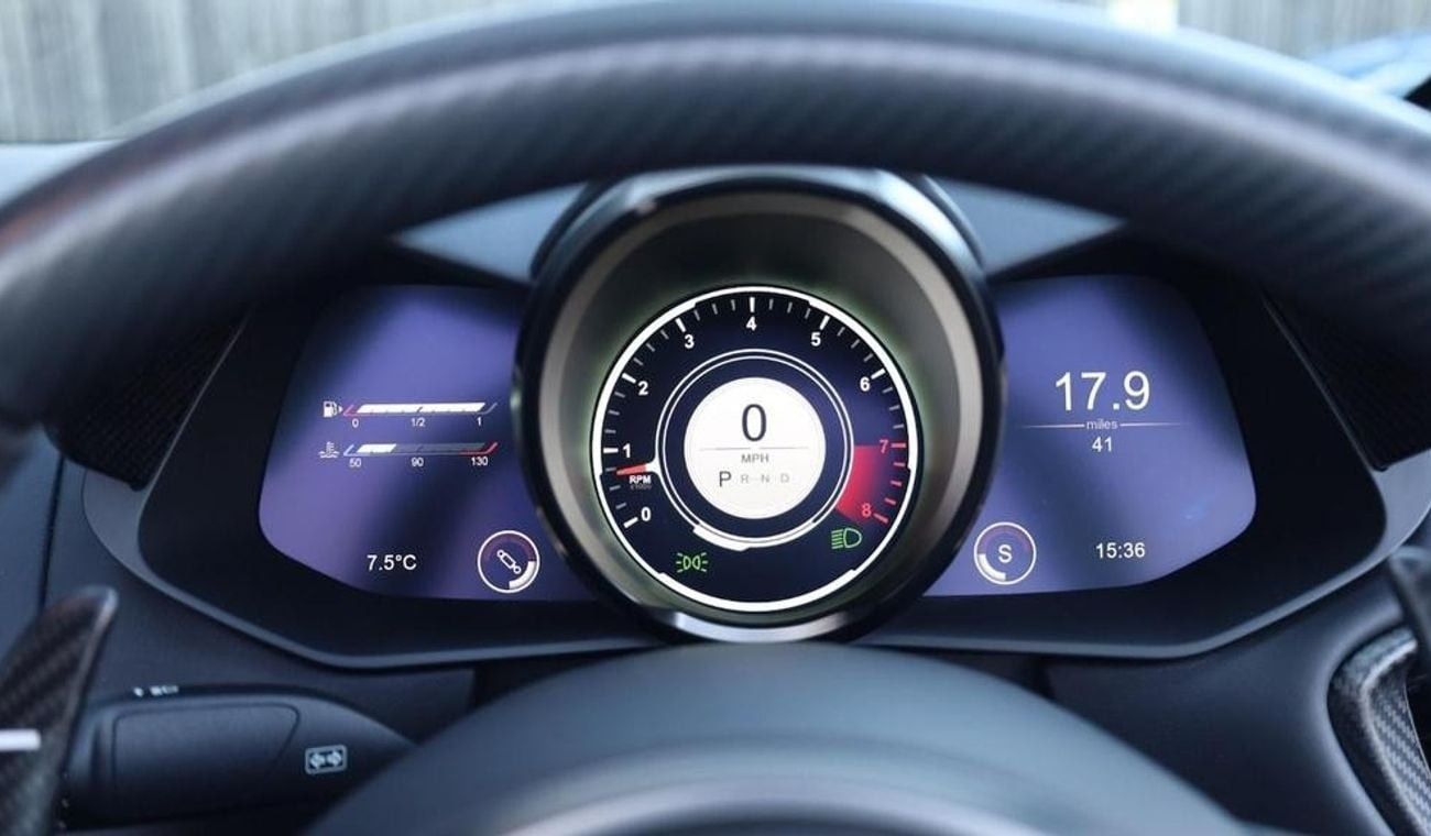 Aston Martin Vantage 2dr 5.2 RIGHT HAND DRIVE