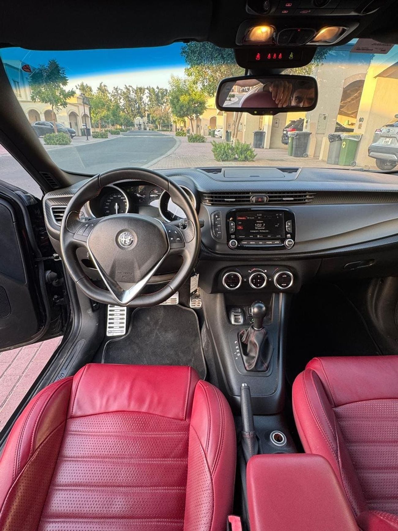 ألفا روميو جوليتا 2021 | Veloce 1.75L turbocharged 4-cylinder | 241 HP | GCC Specs | Perfect Condition