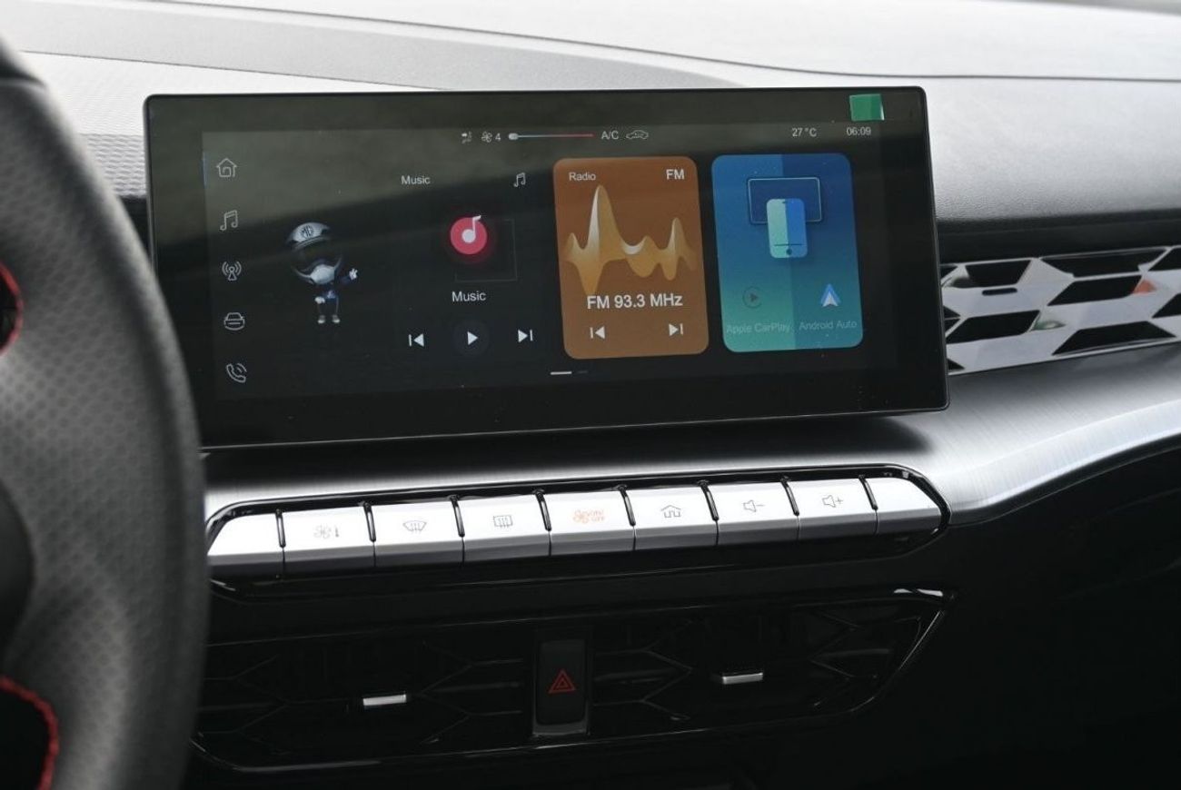 MG GT MG GT 1.5L CVT , fastback sedan, Mid Option, Model 2023, Color Yellow