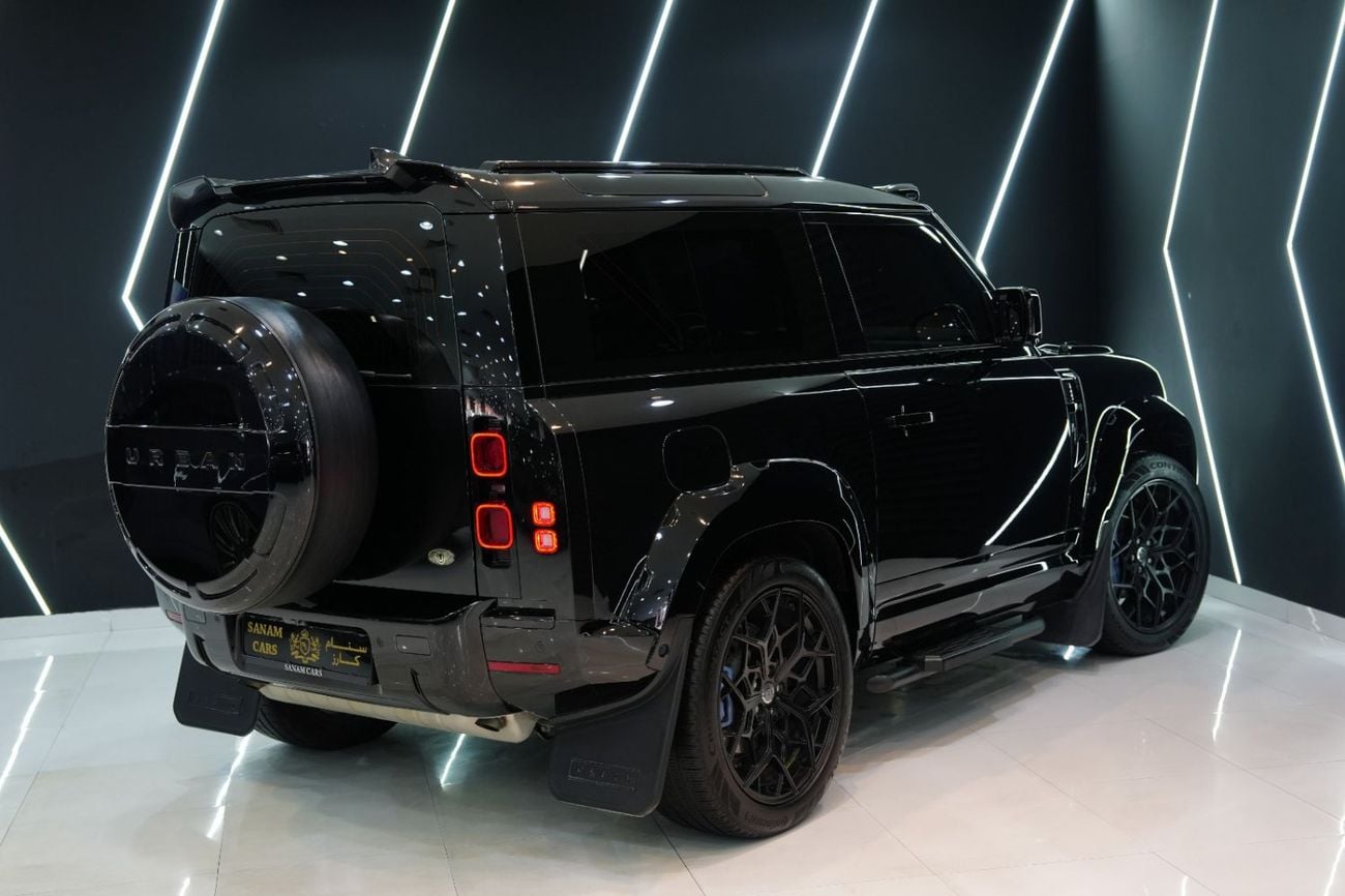 Land Rover Defender 90 SE P400 URBAN Kit, Panoramic Roof, Al Tayer Warranty + Service!!