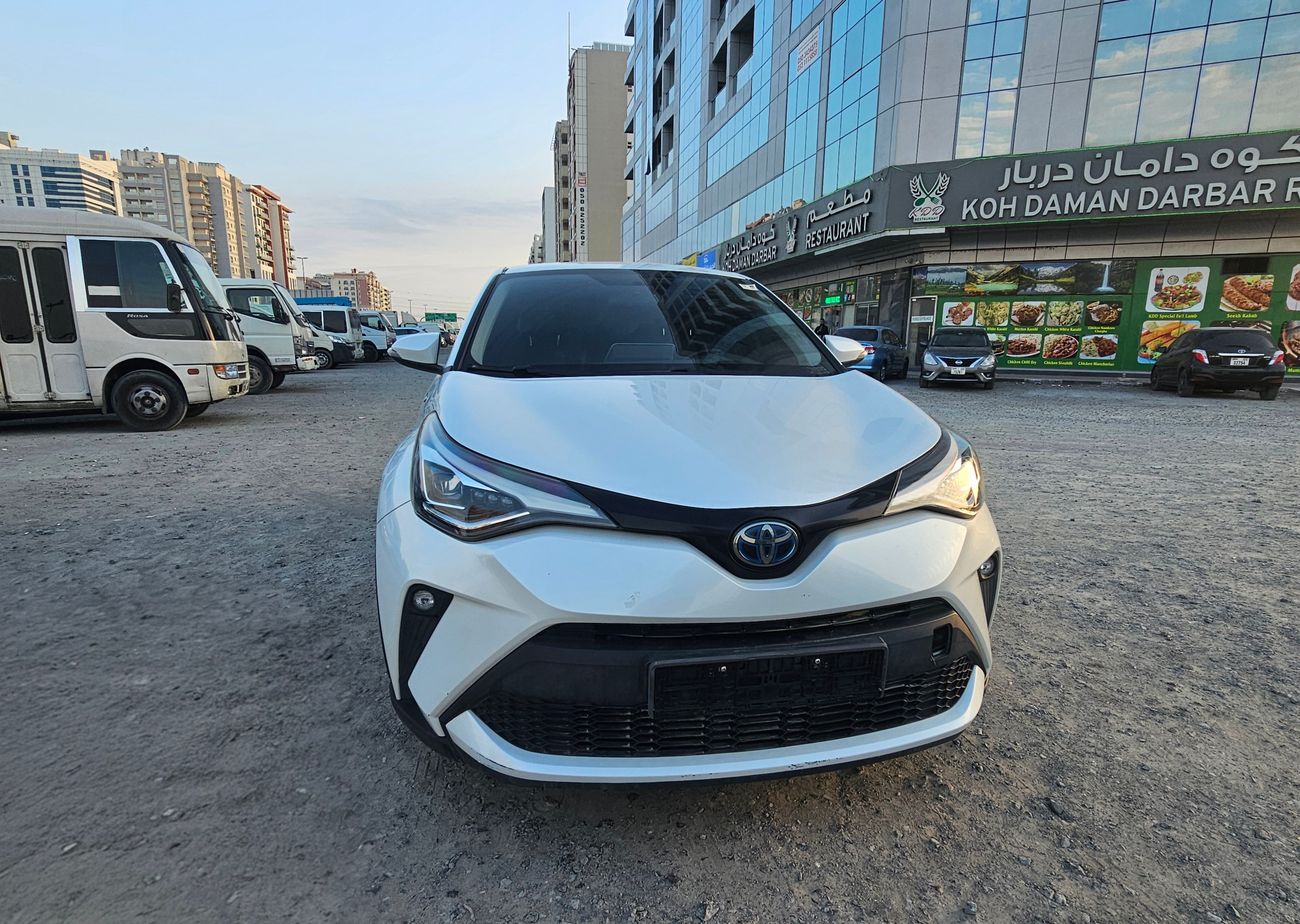 تويوتا CHR BASE