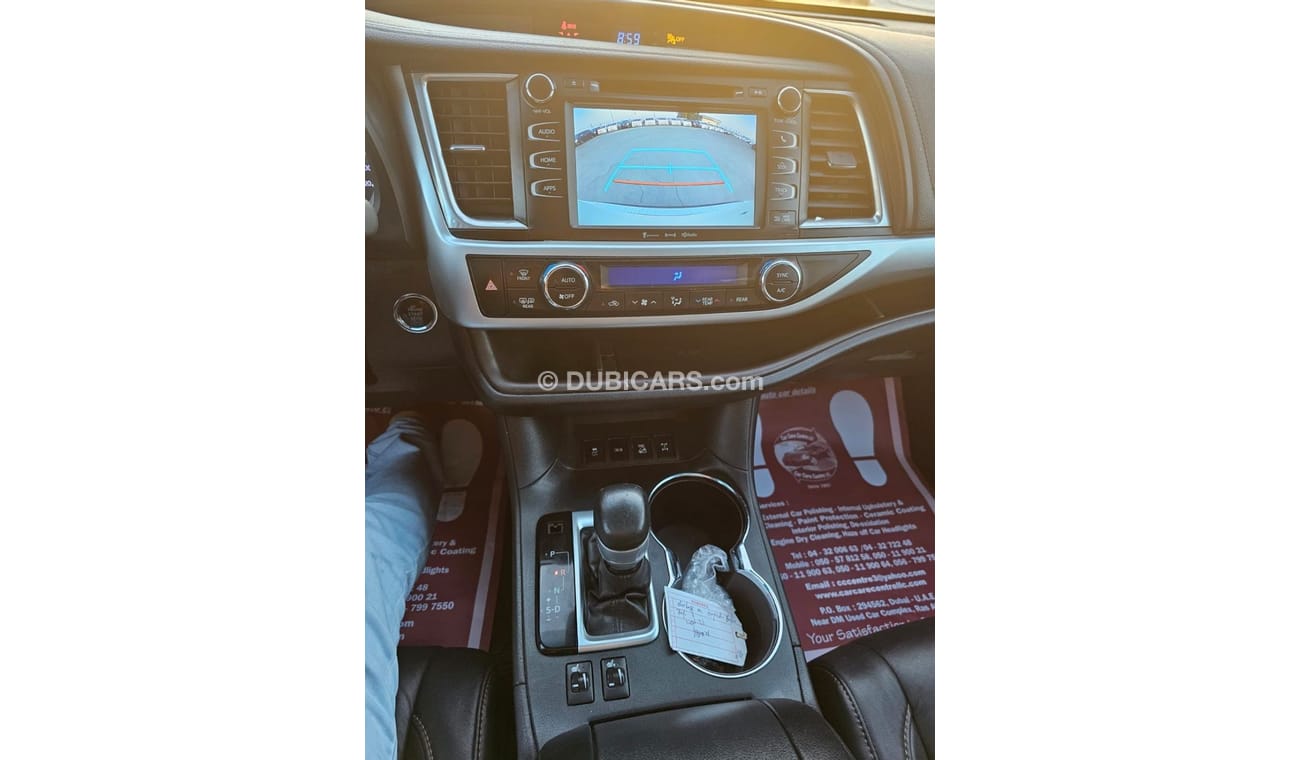 تويوتا هايلاندر 2017 TOYOTA HIGHLANDER  XLE AWD - 3.5L V6 - CANADIAN SPECS  - 7 Seater / EXPORT ONLY