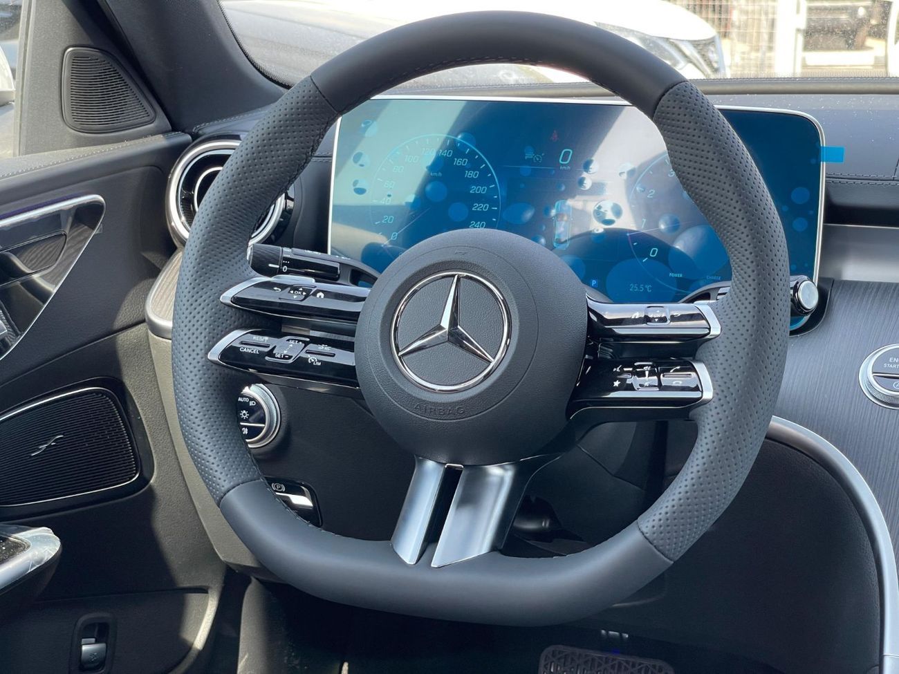 Mercedes-Benz C 200 2025 MERCEDES C200L 1.5L