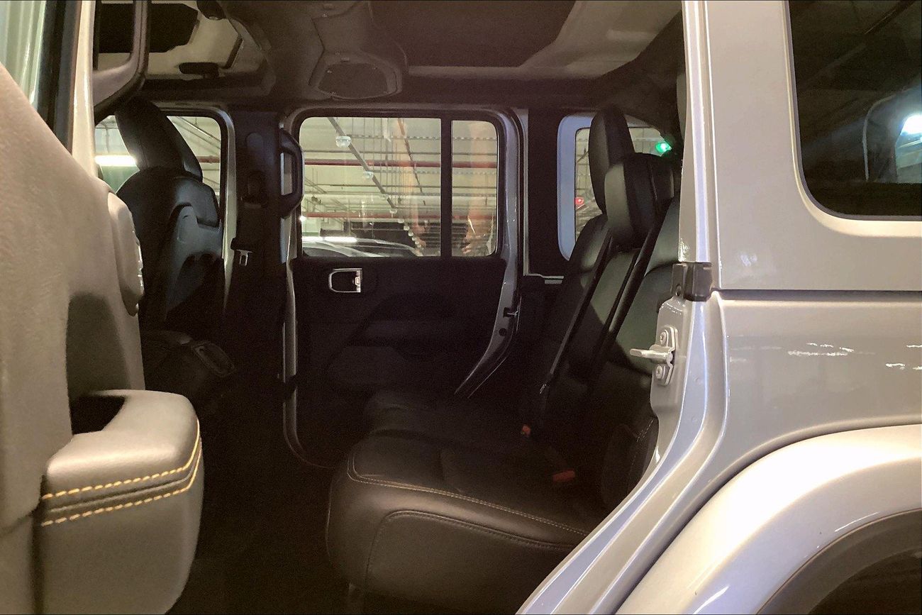 Jeep Wrangler Sahara Unlimited | National Day Celebration | Guaranteed Warranty | 0 Down Payment