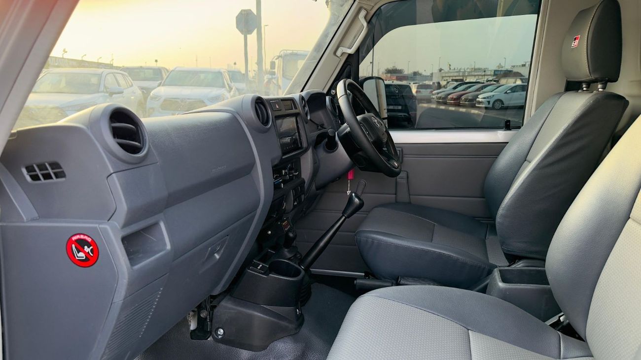 تويوتا لاند كروزر بيك آب AFTER MARKET MODIFIED | 4.5L DIESEL ENGINE | SINGLE CABIN | RHD