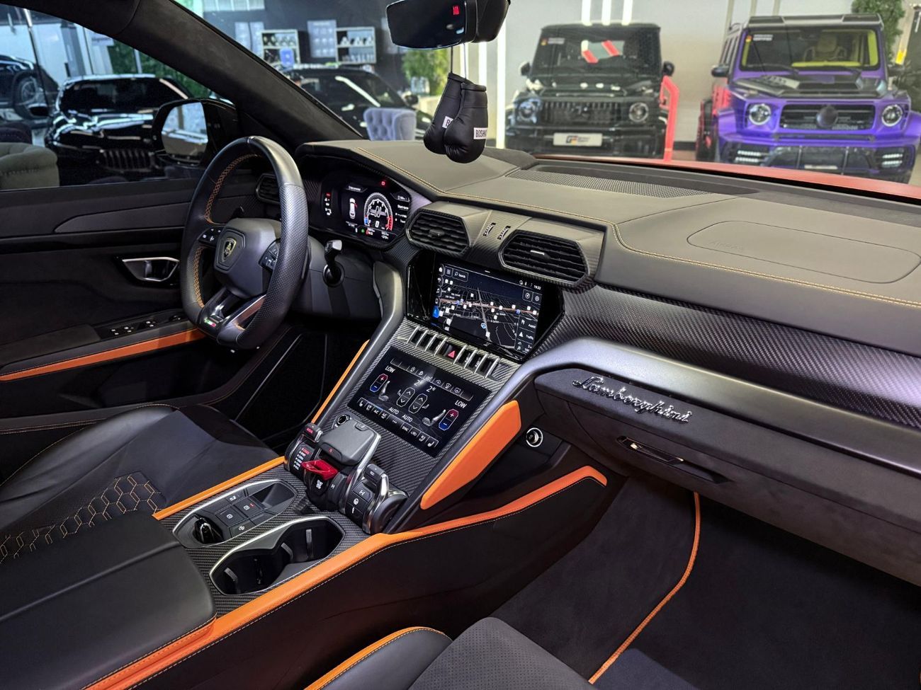 Lamborghini Urus STD 4.0T V8 2021 Graphity Capsule Urus / Under Warranty and Service Contract