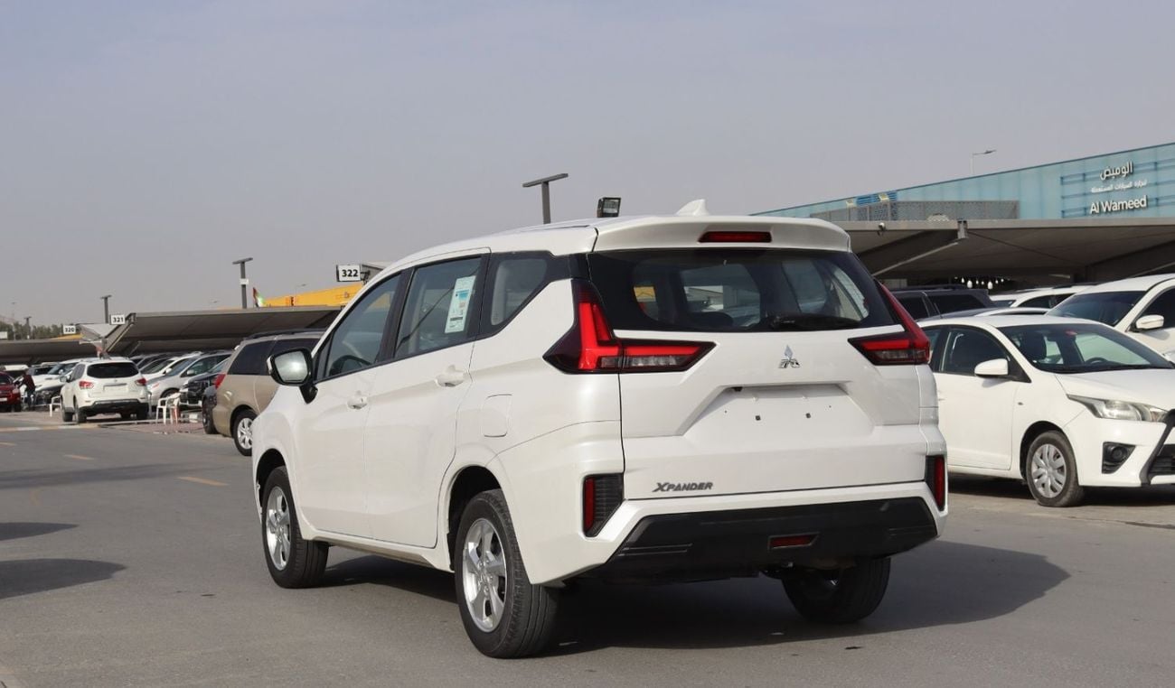 ميتسوبيشي إكسباندر ميتسوبيشى إكسبندر- خليجى - 2023 - بدون حوادث -  -محرك 1.5-عدد7 مقاعد- بحاله ممتازه