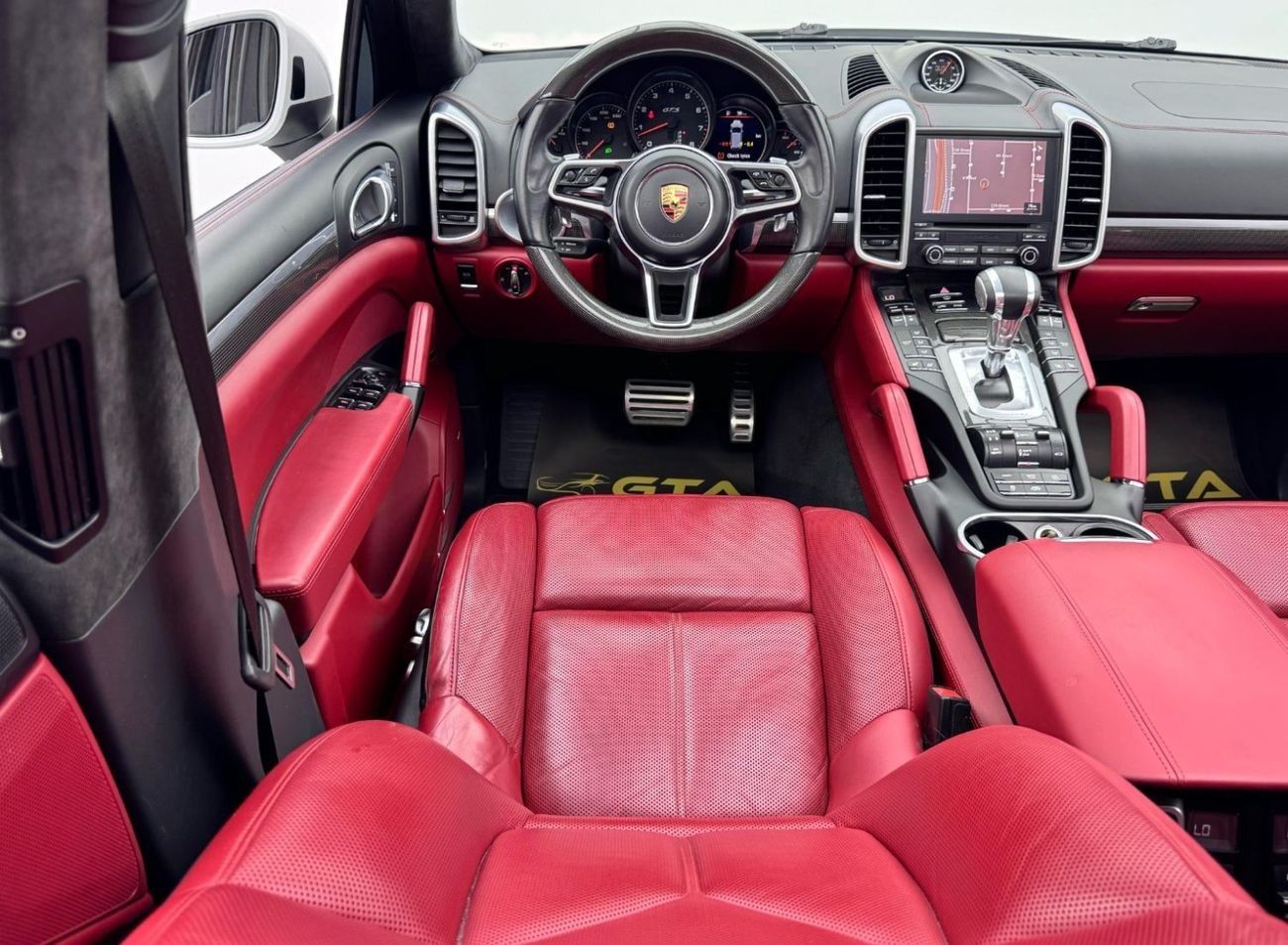 بورش كايان GTS 3.6L 2017 Porsche Cayenne GTS, Excellent Condition, Full Agency Service History, GCC