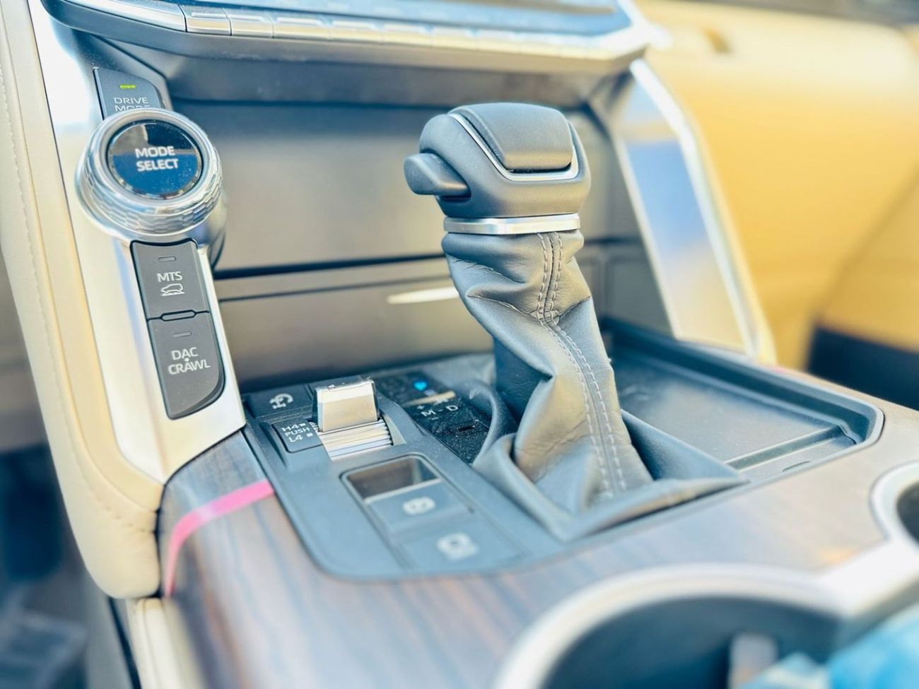 Toyota Land Cruiser GXR 3.5L