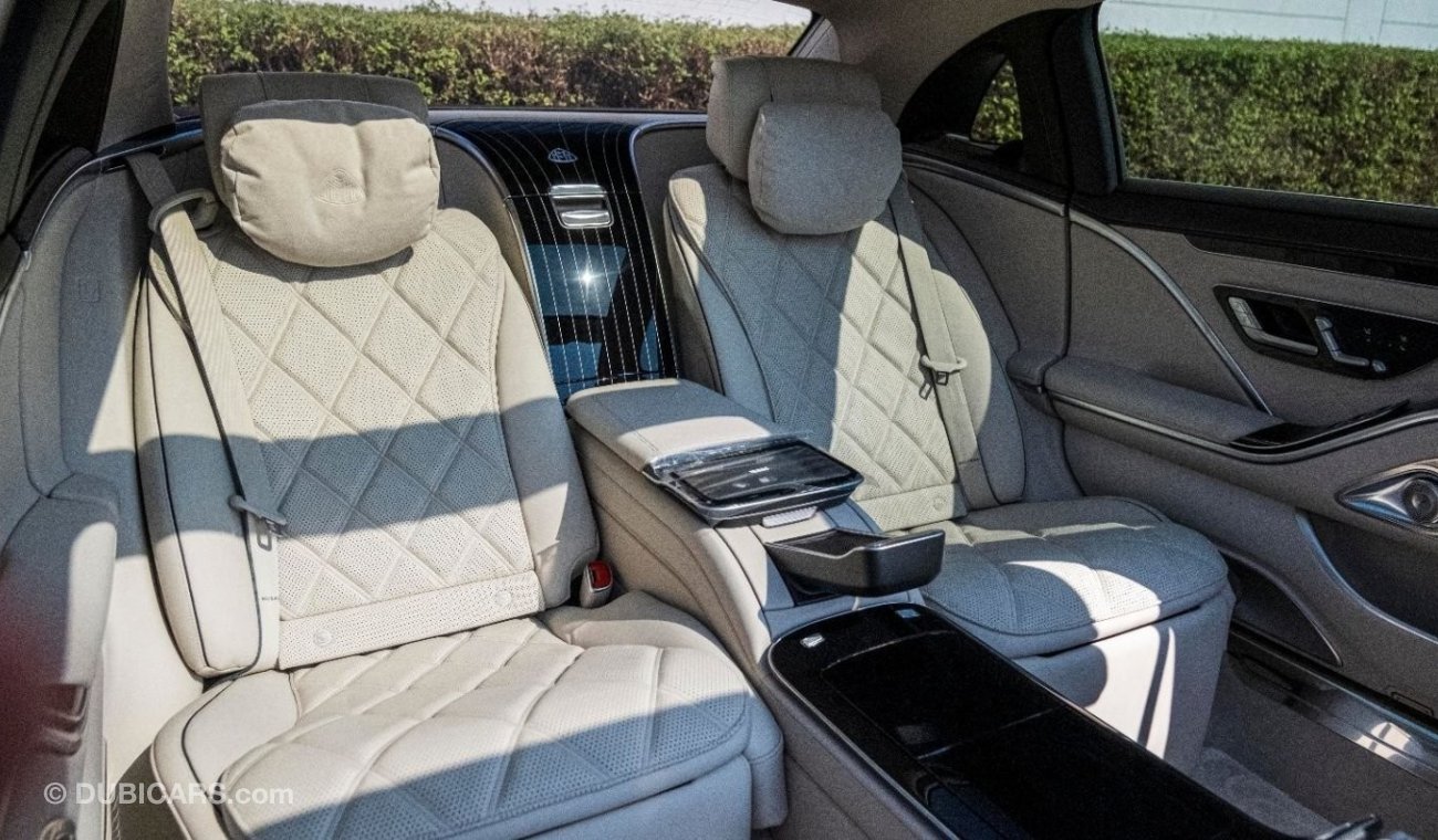 Mercedes-Benz S680 Maybach Full Edition