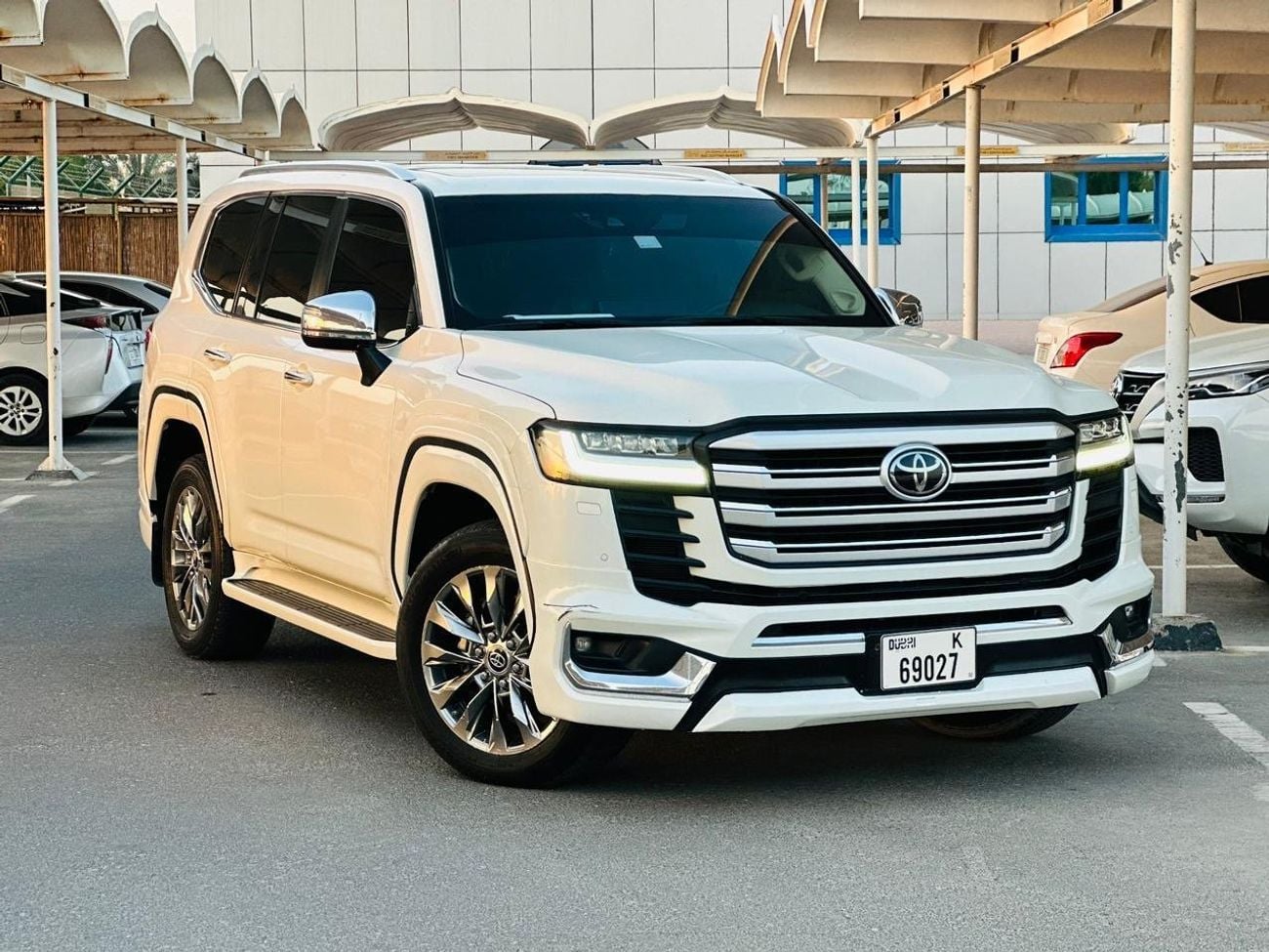 تويوتا لاند كروزر VXR 3.5L